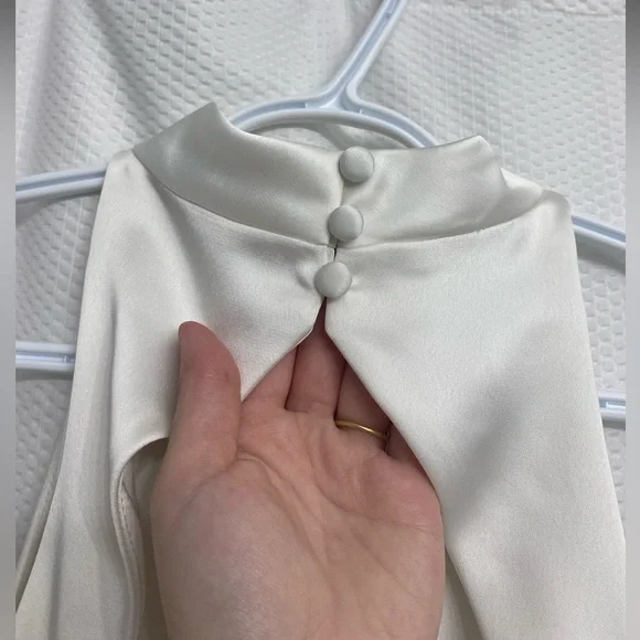 LOVLEY evening gown wedding gown - Picture 5 of 12